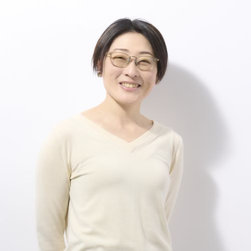 牧 志穂